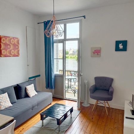 Balcon Sur Loire Local Velo Apartment Saumur Luaran gambar